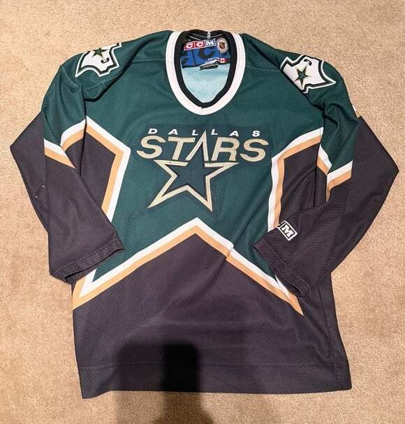 CCM Other - Vintage CCM Dallas Stars NHL Hockey Jersey - Youth Size L/XL (i)